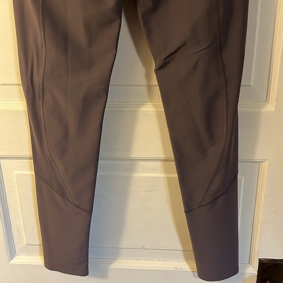 Total Knockout Leggings by Victoria’s Secret - Picture 7 of 7